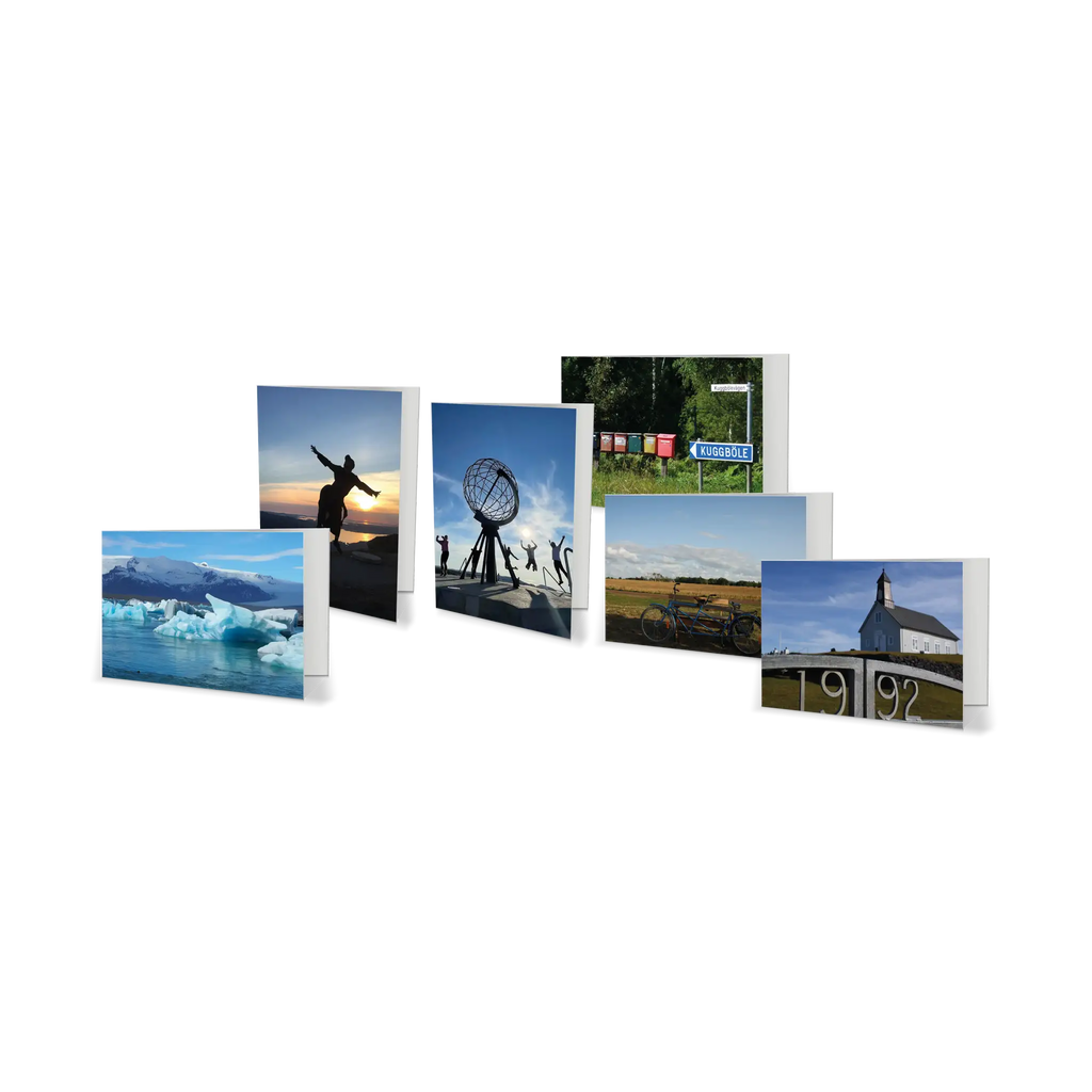 6 Postkarten mit Landschaftsmotiven aus der Diaspora, Gletscher, Eis, junge Leute springen am Nordkap, Fahrrad am Feld, Kloster