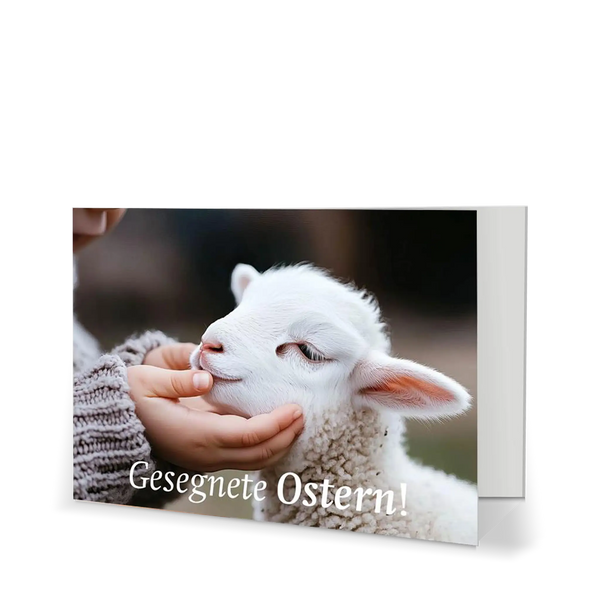 Osterkarte mit Osterlamm und Gruß „Gesegnete Ostern!“ – christliche Grußkarte zur Osterzeit.