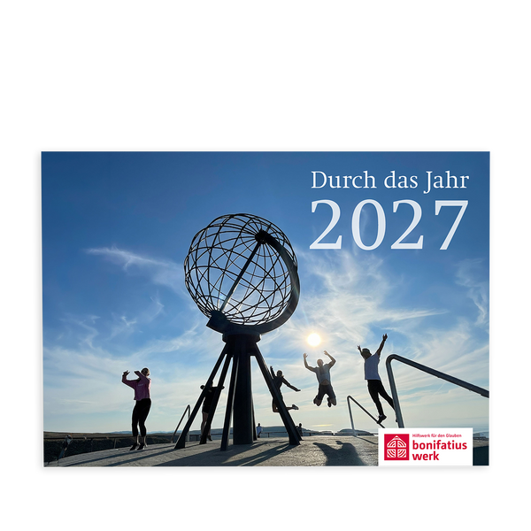 Cover von Jahreskalender Durch das Jahr 2027 mit blauem Himmel und Stahlkonstruktion